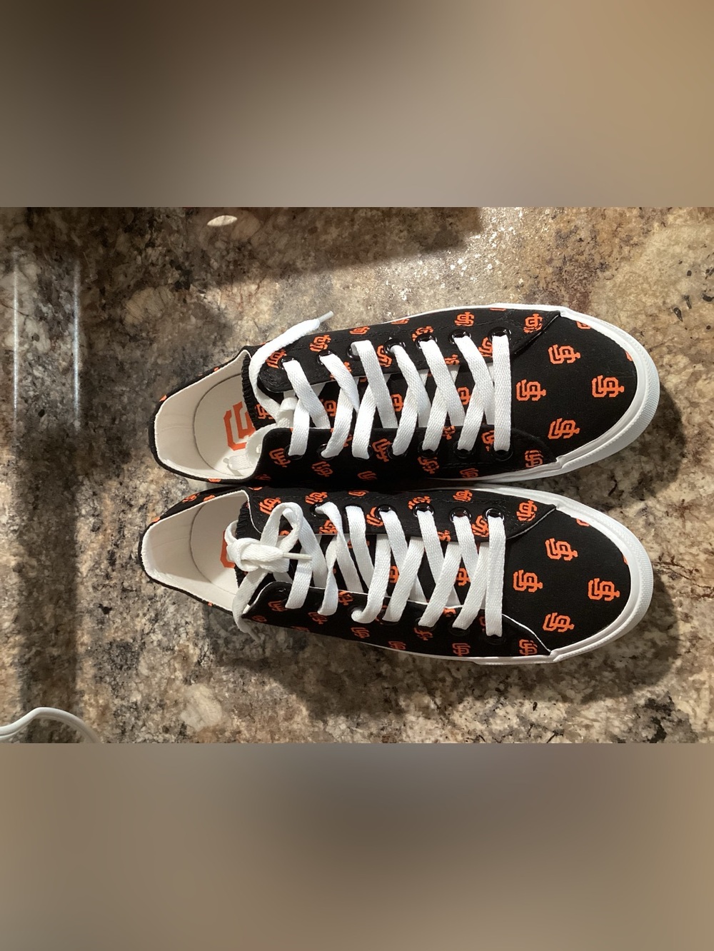 Row One Unisex W 9 M 7.5 San Francisco Giants Canvas Shoes New in Box - Picture 4 of 7